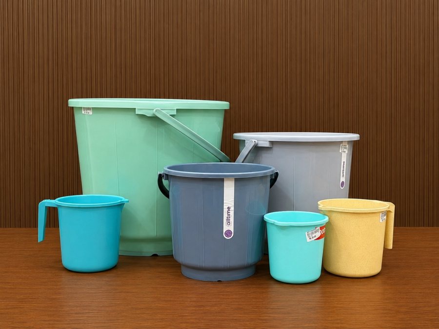 Plastic Buckets And Mugs